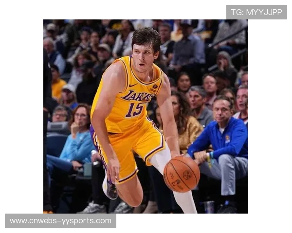 半场技术统计显示,山猫投篮命中率领先